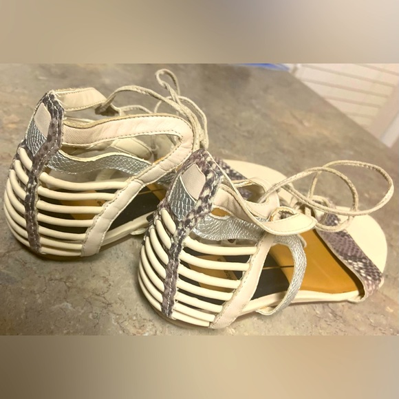 Dolce Vita Ankle Strap Sandals 8M - Picture 4 of 4